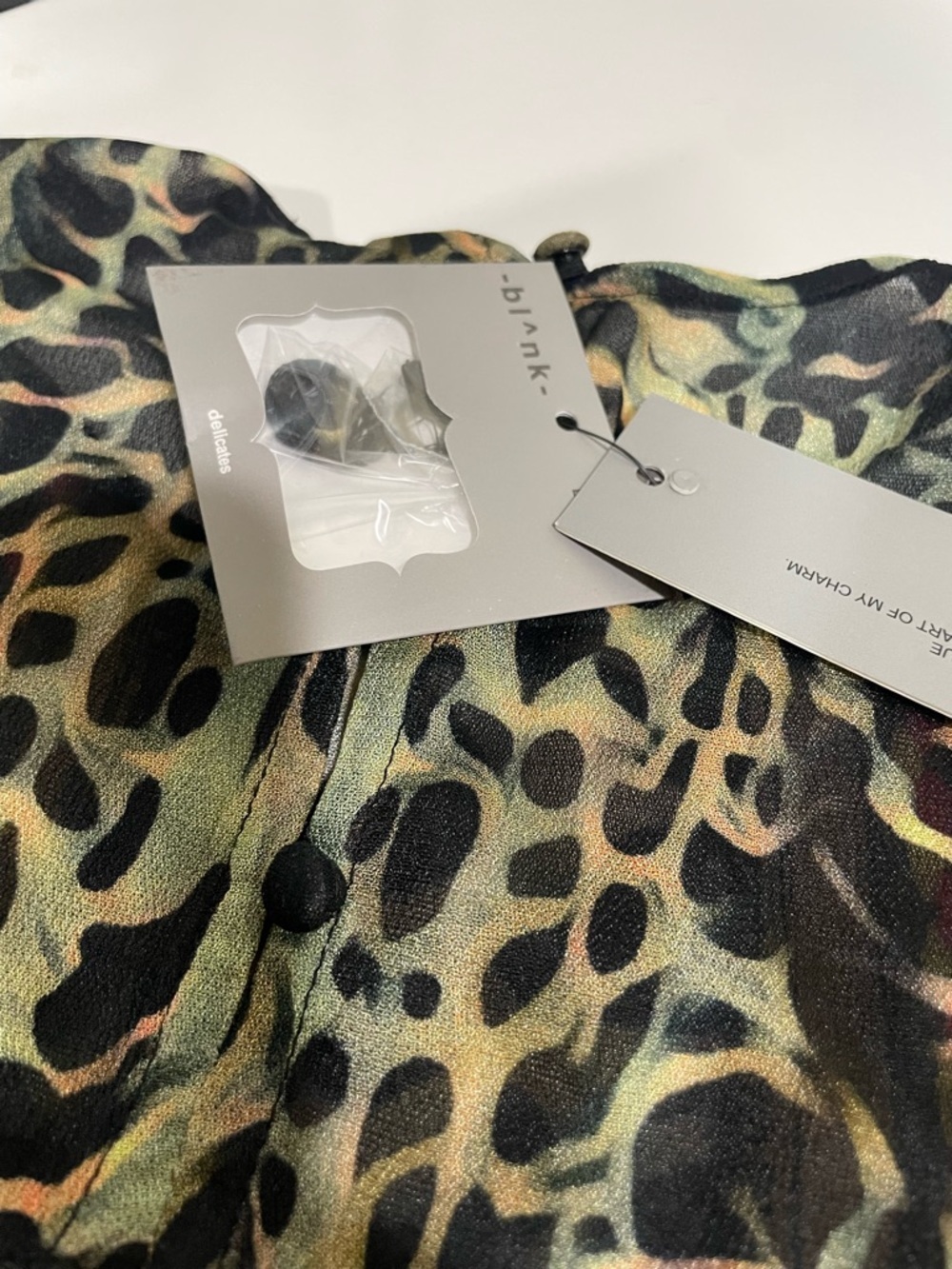 Anthropologie BI-nk London Joelle
Leopard Peasant Blouse Size Xs NWT - Picture 10 of 12